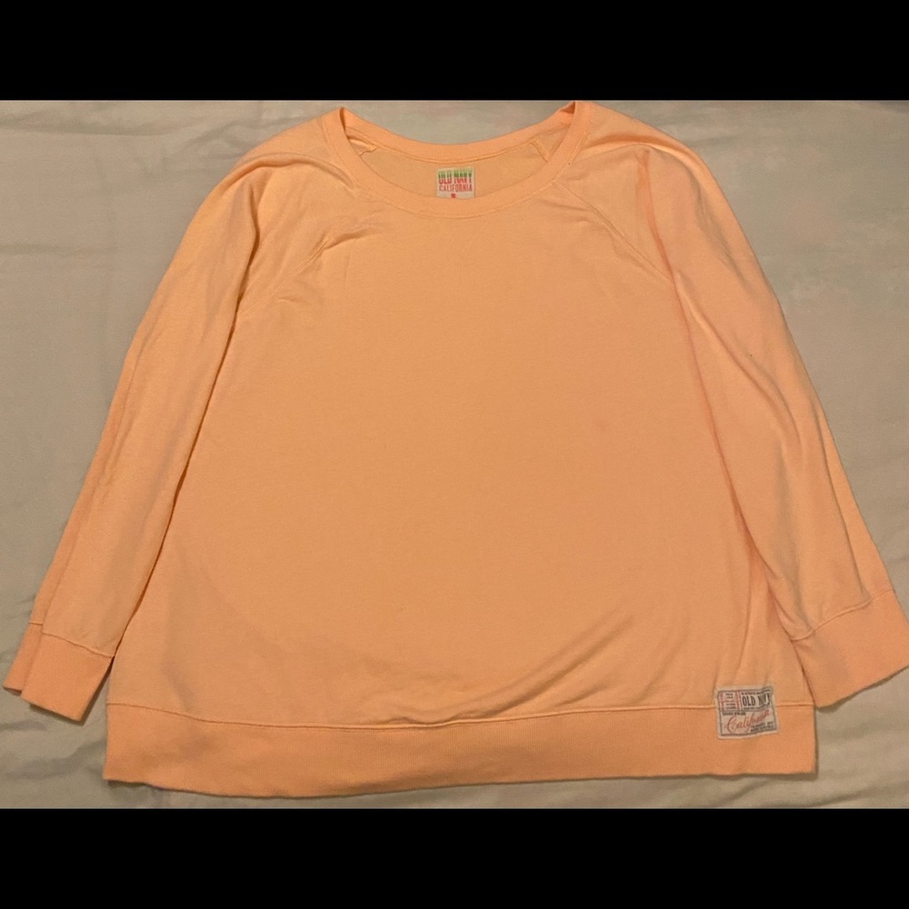 Old navy sweatshirt, shirt , and sweater size 2xl